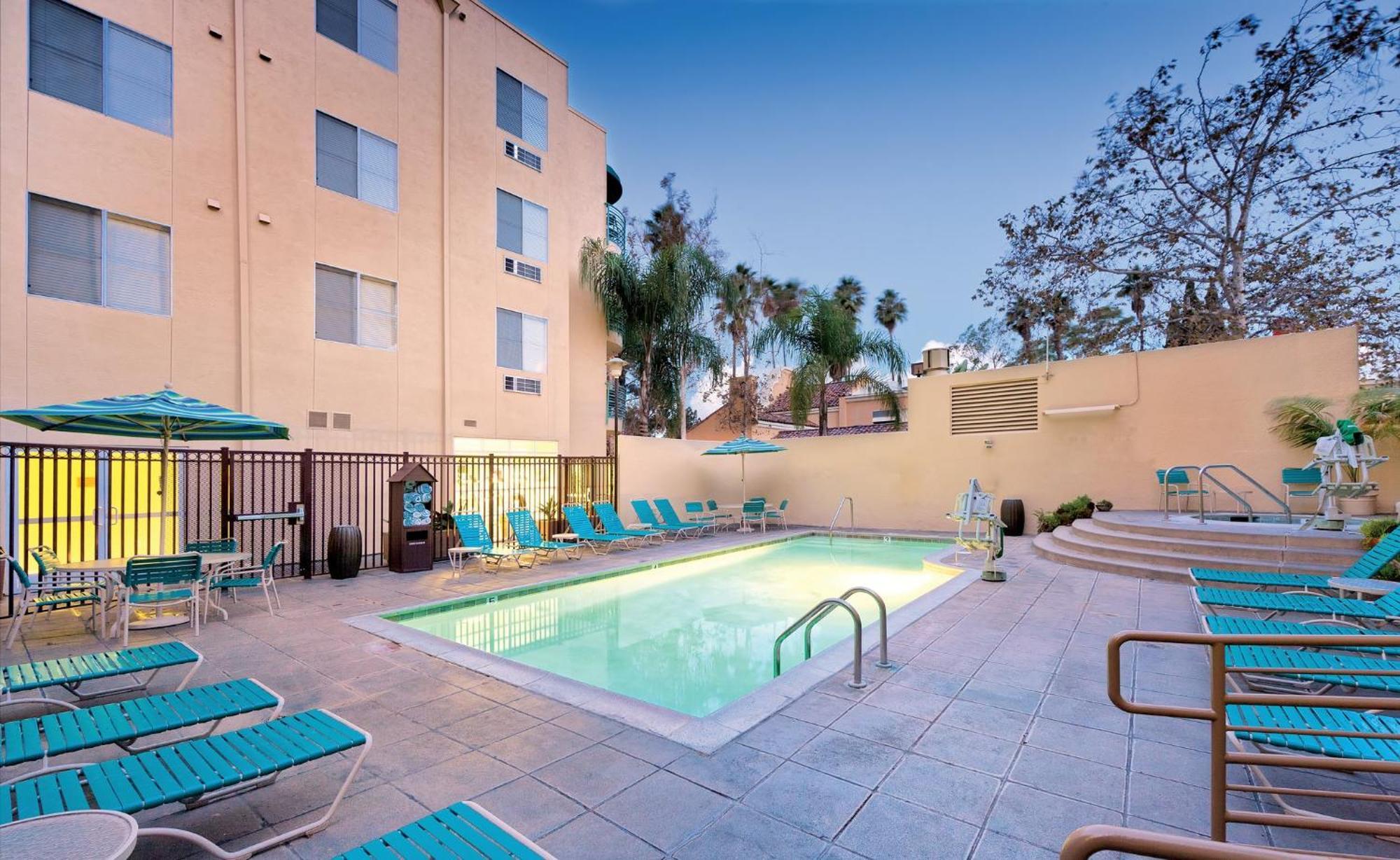 - Mission Valley Apartment *